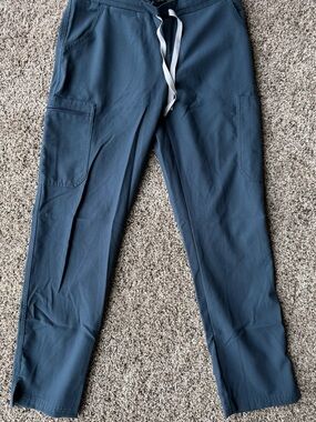 Figs Straight Leg Scrub Pants in Slate Blue with Grey Drawstring